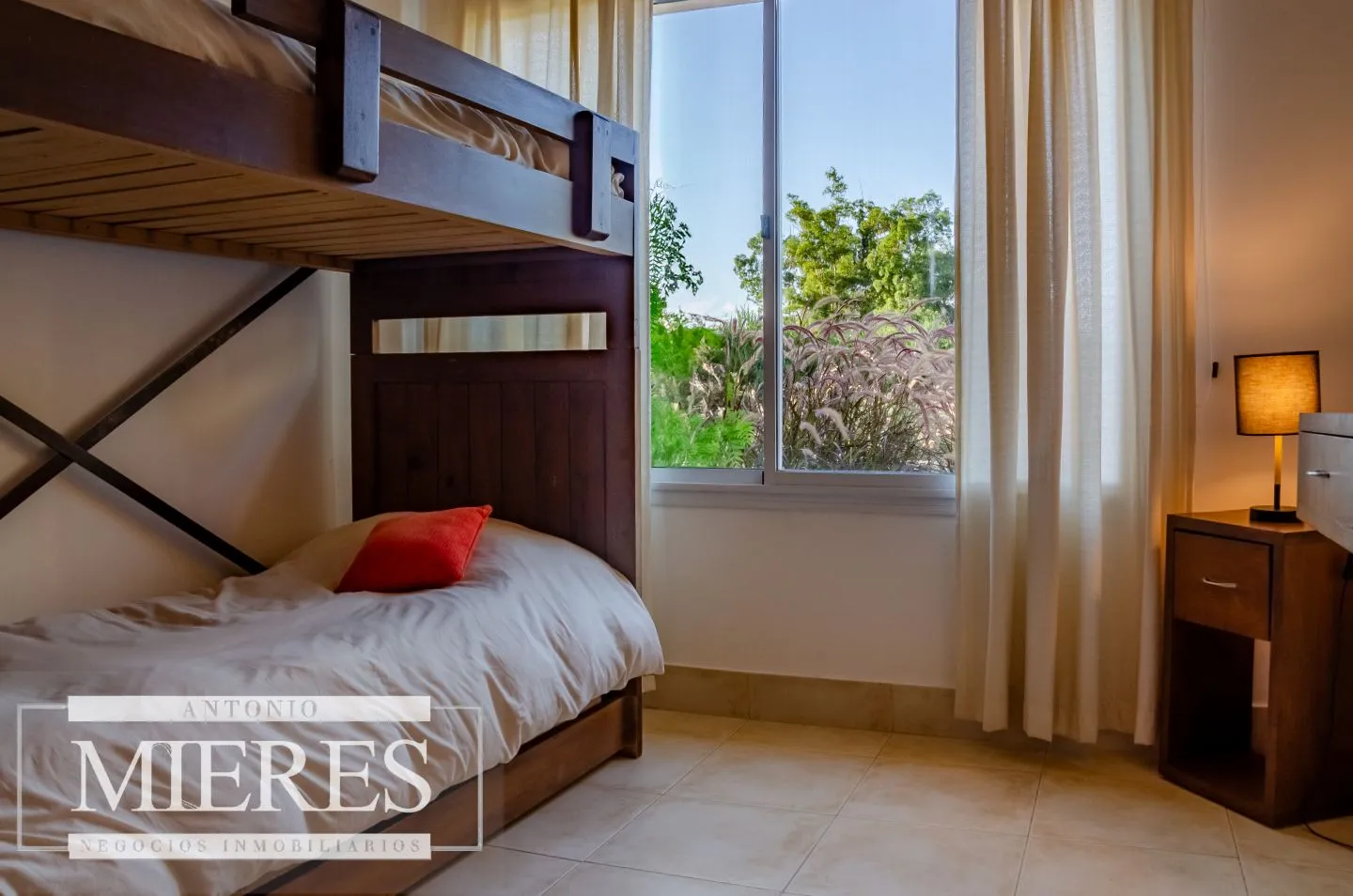 VENTA DE CASA 3 DORM EN BARRIO CERRADO EL QUIJOTE, LA BARRA — foto 17