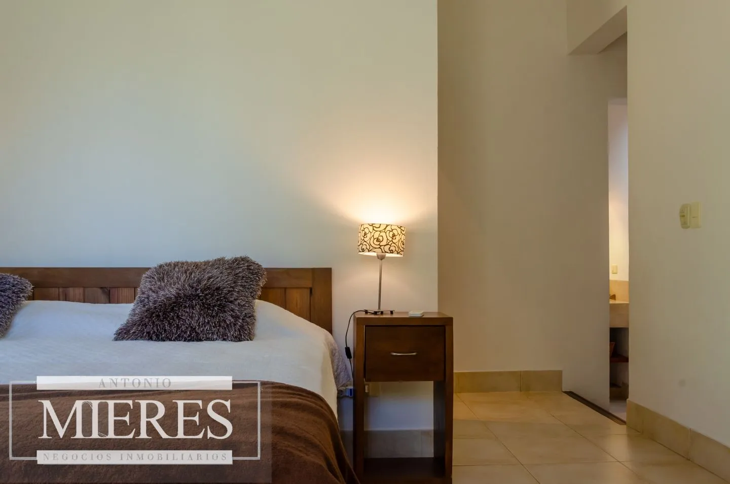 VENTA DE CASA 3 DORM EN BARRIO CERRADO EL QUIJOTE, LA BARRA — foto 19