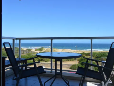 Venta apartamento 3 dormitorios - Playa Brava