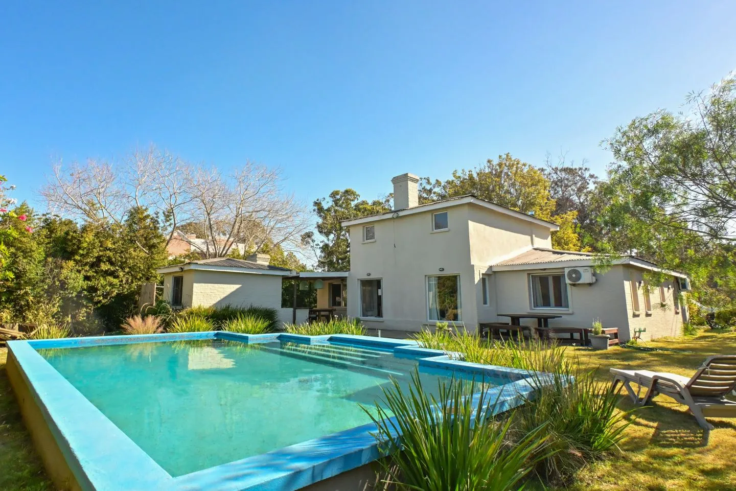 VENTA CASA 3 DORMITORIOS CON PISCINA EN LA BARRA — foto 3