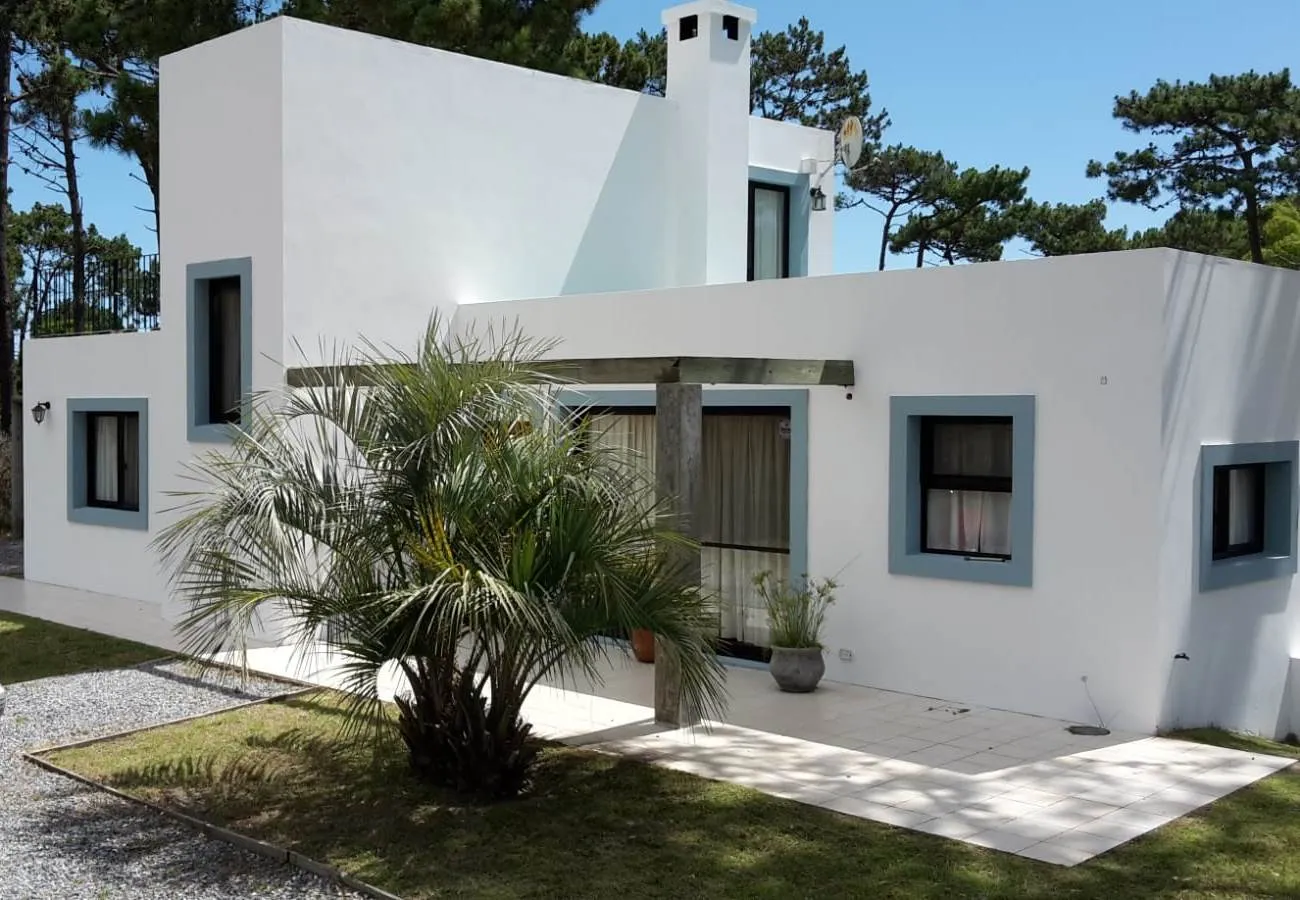 VENTA CASA 3 DORMITORIOS EN LA BARRA ZONA LA HORQUETA — foto 2