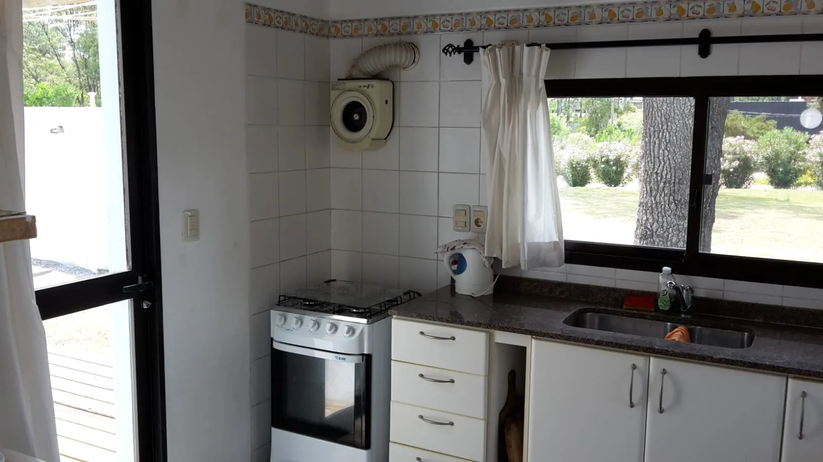 VENTA CASA 3 DORMITORIOS EN LA BARRA ZONA LA HORQUETA — foto 10