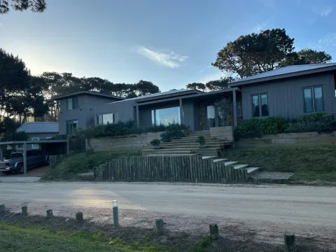 Casa de 4 dorm en suite en alquiler y venta Pinar del Faro