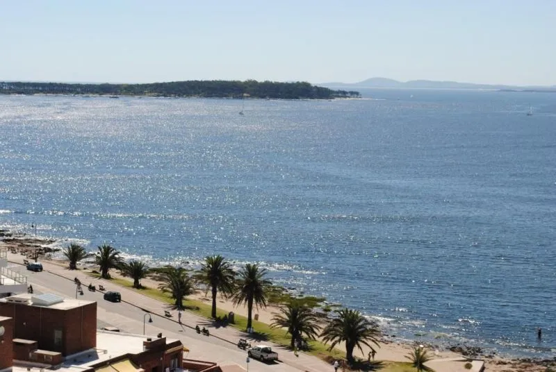 Apto 3D+Dep -  Alq Verano - Playa Mansa  ref385 — foto 2