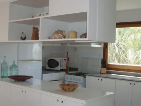 Alquiler depto 3 DORMITORIOS en pueblo de jose ignacio — foto 4