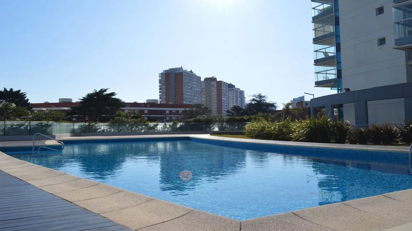 Apartamento 2 dormitorios alquiler temporada- Playa Mansa — foto 19