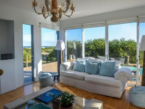 Alquiler casa 5 dorm en Arenas de Jose Ignacio frente al mar — foto 4