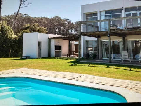 Alquiler casa 3 dorm en La juanita a 3' de jose Ignacio — foto 4