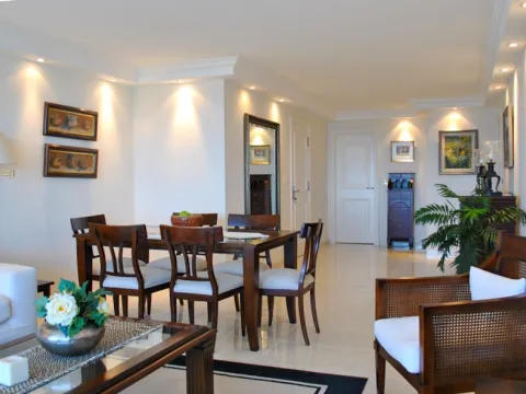 Apartamento en alquiler 4 dormitorios- Playa Mansa — foto 5