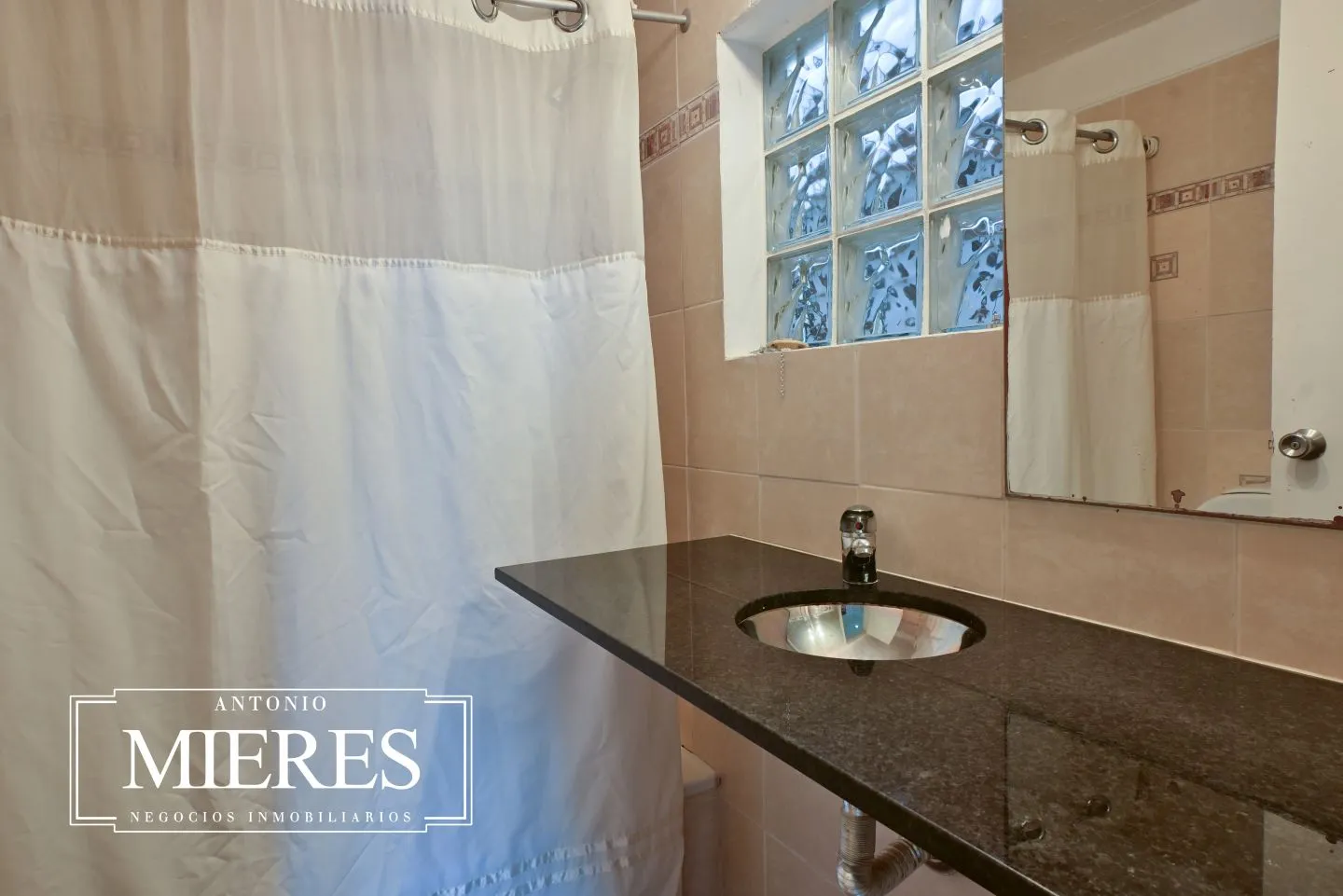 VENTA ,CASA ,6 DORMITORIOS ,MONTOYA, C/PISCINA — foto 15
