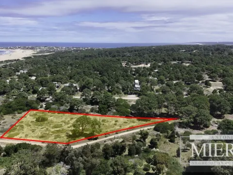 LOTE  EN VENTA ARENAS DE JOSE IGNACIO