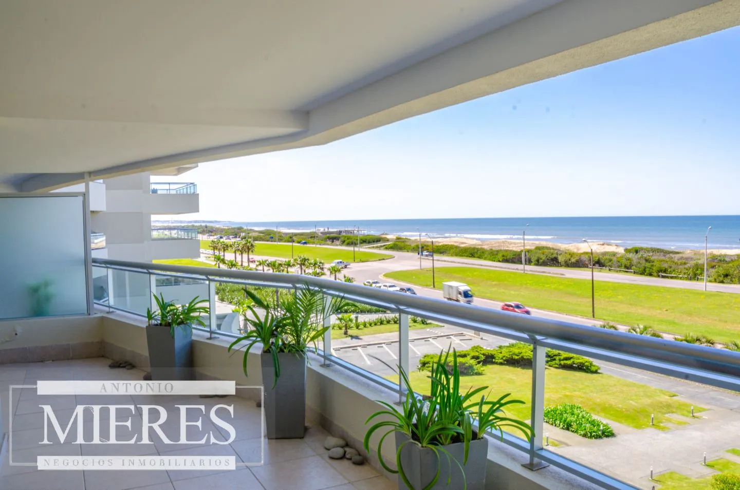 Venta apartamento 3 dormitorios - Playa Brava — foto 5