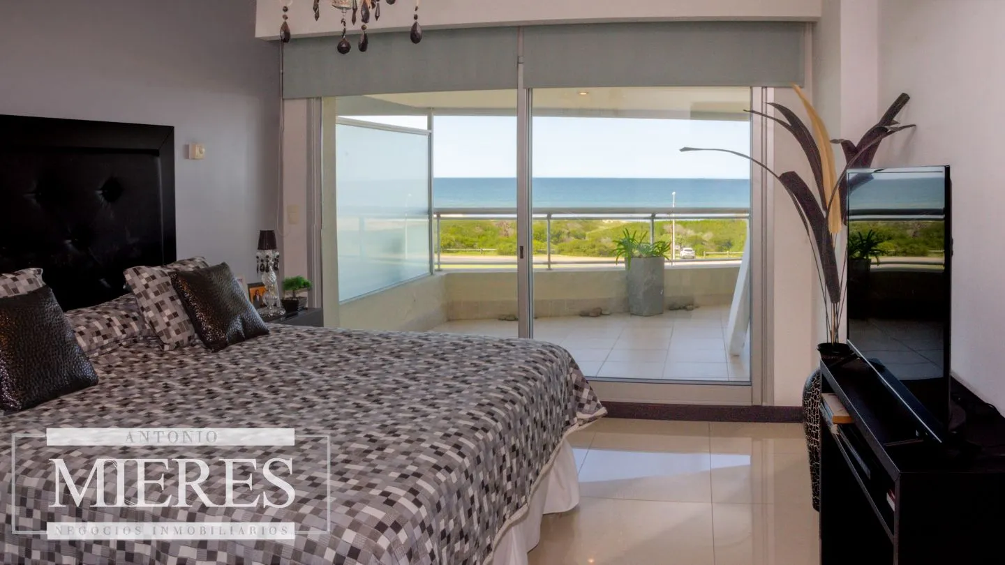 Venta apartamento 3 dormitorios - Playa Brava — foto 14