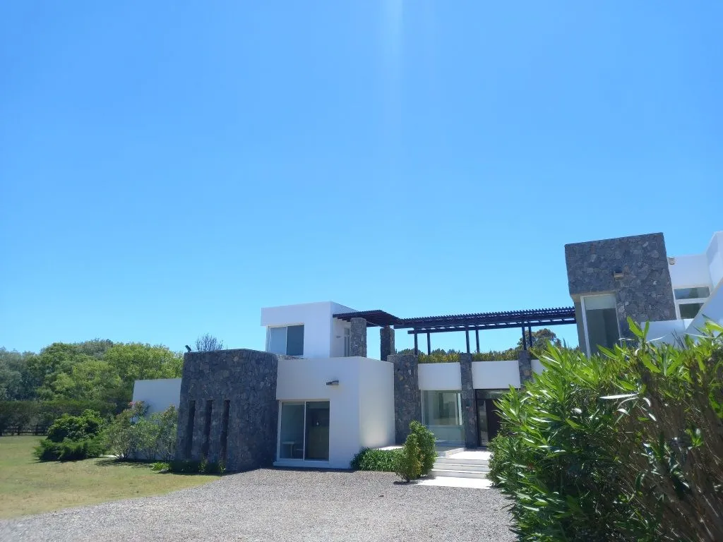 VENTA CASA 693 M2 1RA CALIDAD 5 DORM MANGRULLOS MANANTIALES — foto 7