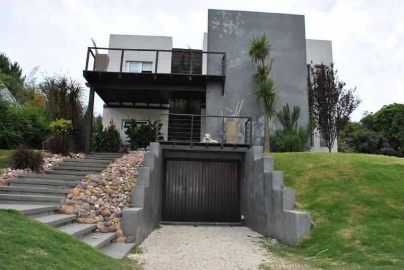 Casa en alquiler de temporada-Playa Brava — foto 1