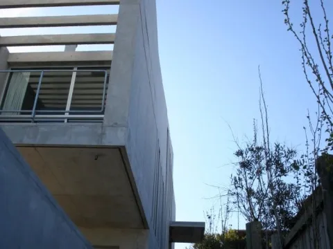 VENTA CASA 4 DORM C/PSICINA Y MB VISTA EN PUNTA PIEDRAS — foto 2