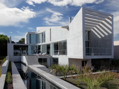VENTA CASA 4 DORM C/PSICINA Y MB VISTA EN PUNTA PIEDRAS — foto 3