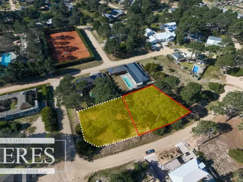 Lote de 1000m2 en venta en barrio Pinar del Faro — foto 2