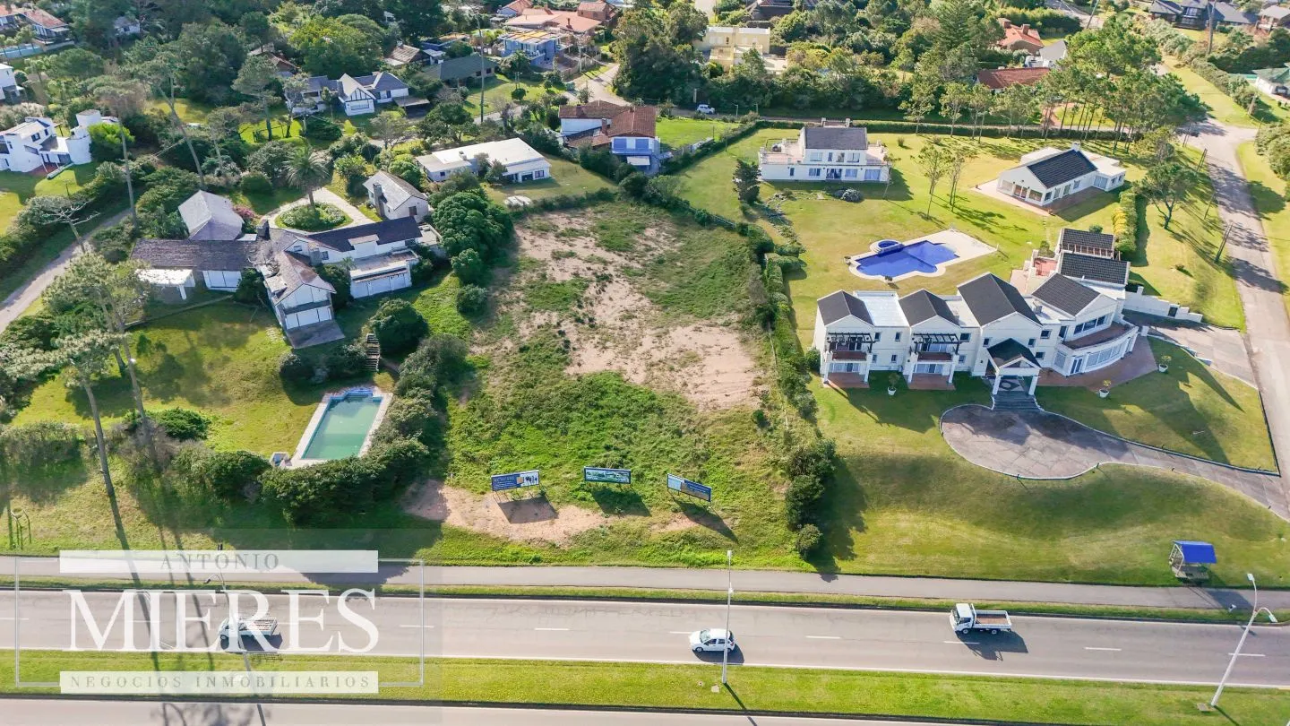 Venta lote en primera linea - Playa Mansa — foto 6