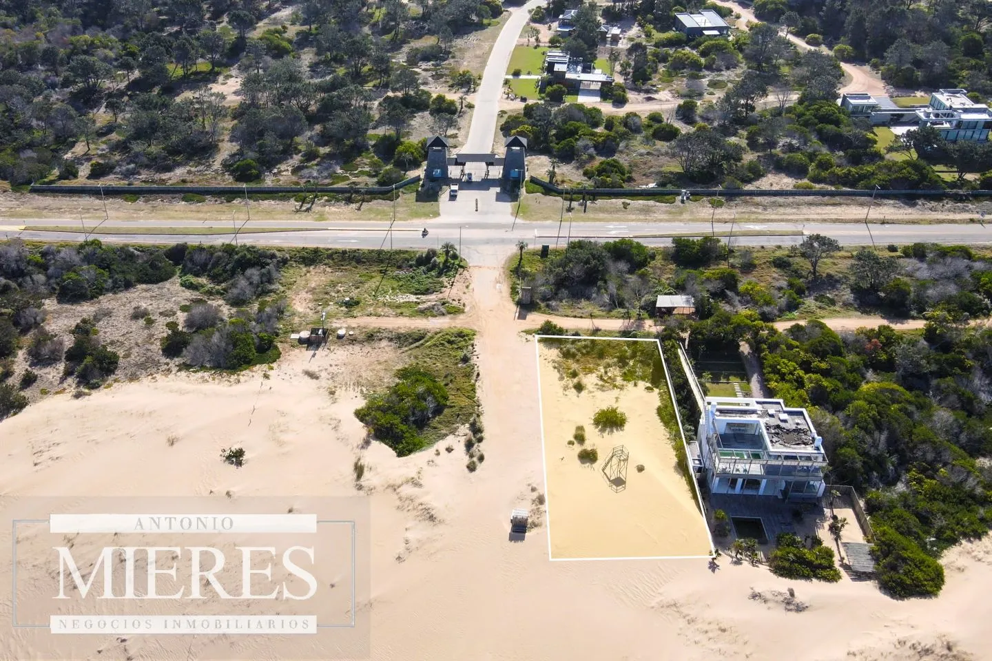 Terreno en venta sobre el mar a 3' de Jose Ignacio — foto 4