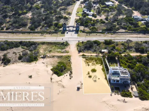 Terreno en venta sobre el mar a 3' de Jose Ignacio — foto 4
