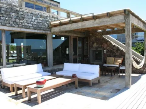 ALQ TEMP CASA 5 DORM C/PISCINA A PASOS DE PLAYA PTA PIEDRAS — foto 2