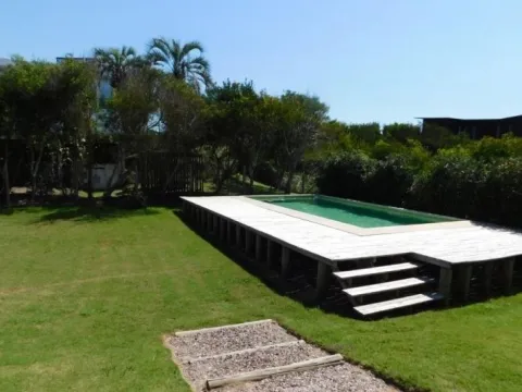 VENTA ALQ TEMP CASA 5 DORM PISCINA A MTS DE PLAYA PTA PIEDRA — foto 3