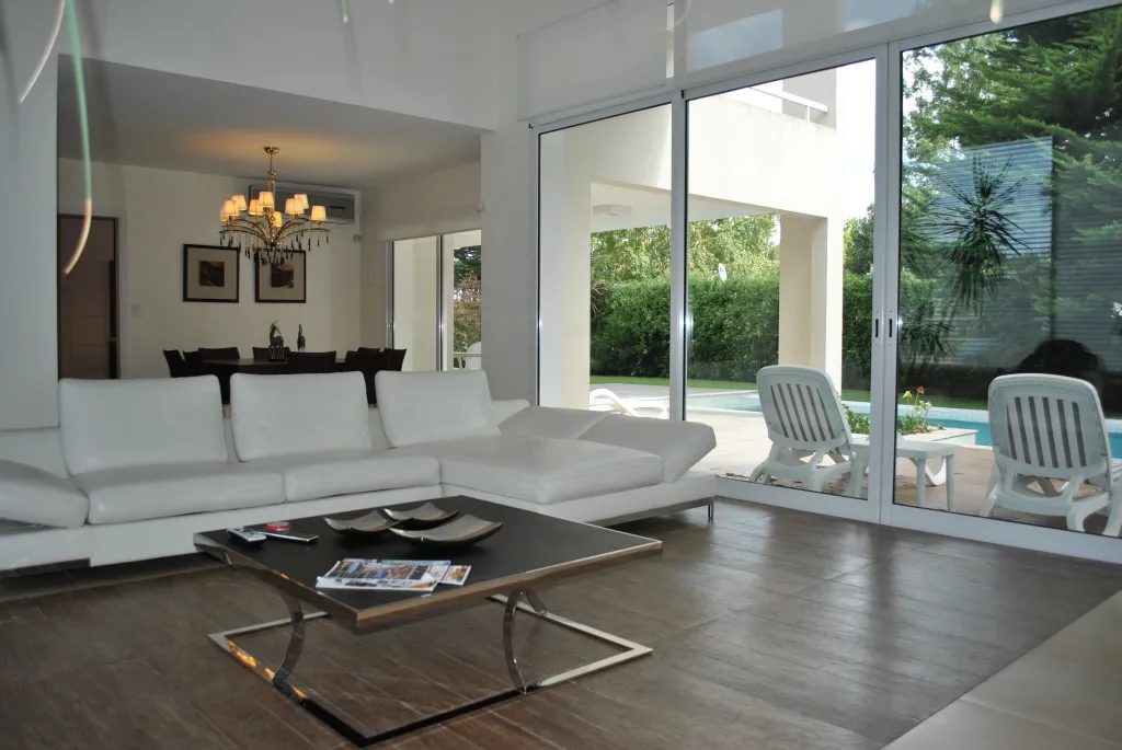 Venta casa 4 dormitorios - Bvar Aritgas Barrio Privado — foto 4