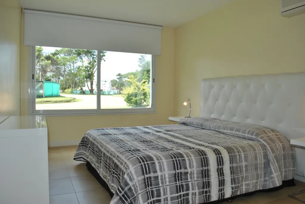 Venta casa 4 dormitorios - Bvar Aritgas Barrio Privado — foto 10