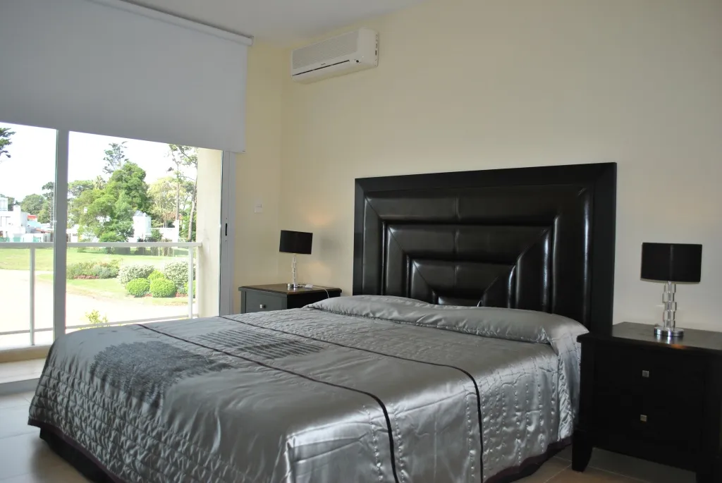 Venta casa 4 dormitorios - Bvar Aritgas Barrio Privado — foto 12