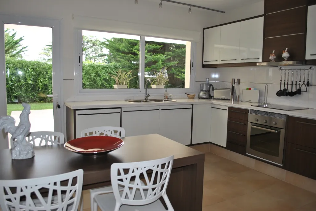 Venta casa 4 dormitorios - Bvar Aritgas Barrio Privado — foto 15