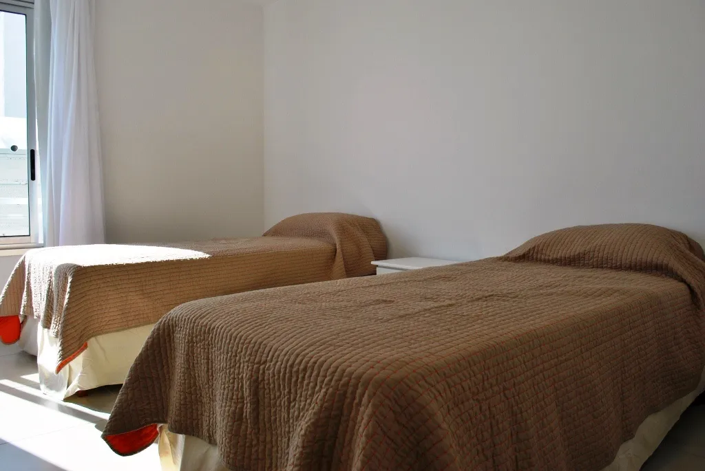 Venta apartamento 4 dormitorios- Playa Mansa — foto 11