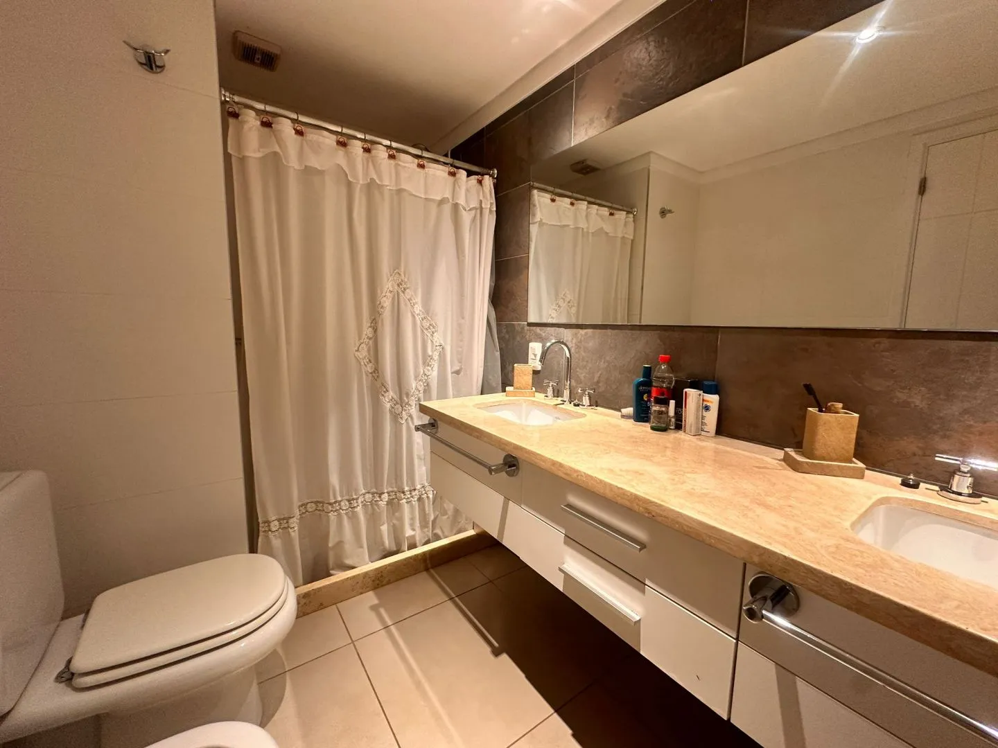 Alquiler apartamento 4 dormitorios - Playa Mansa — foto 13