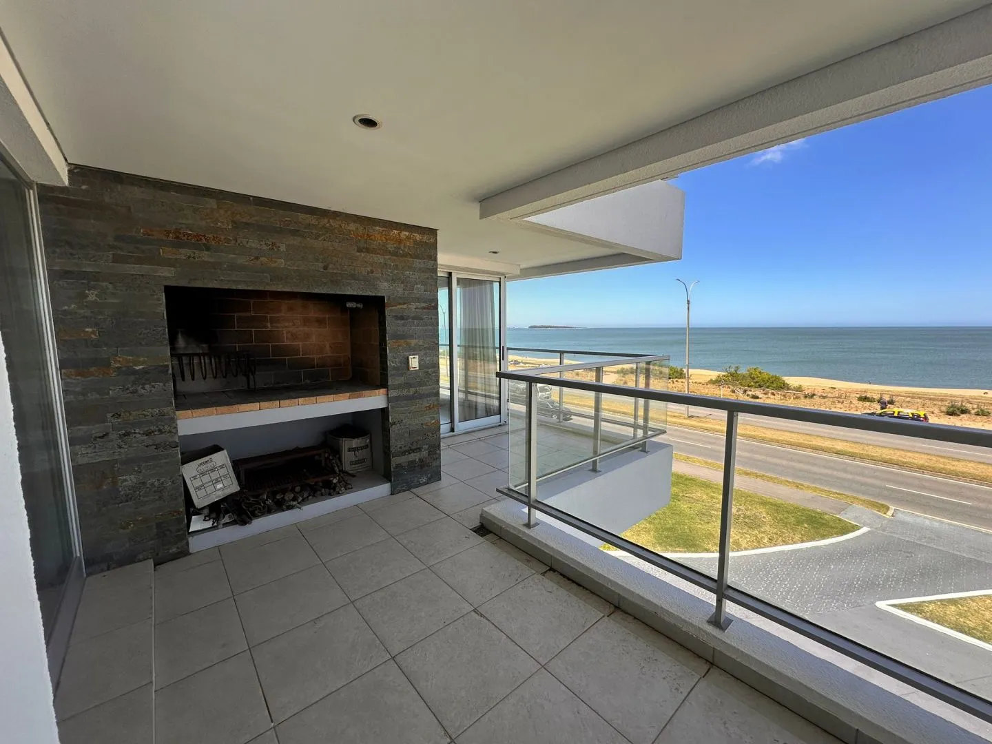 Alquiler apartamento 4 dormitorios - Playa Mansa — foto 25