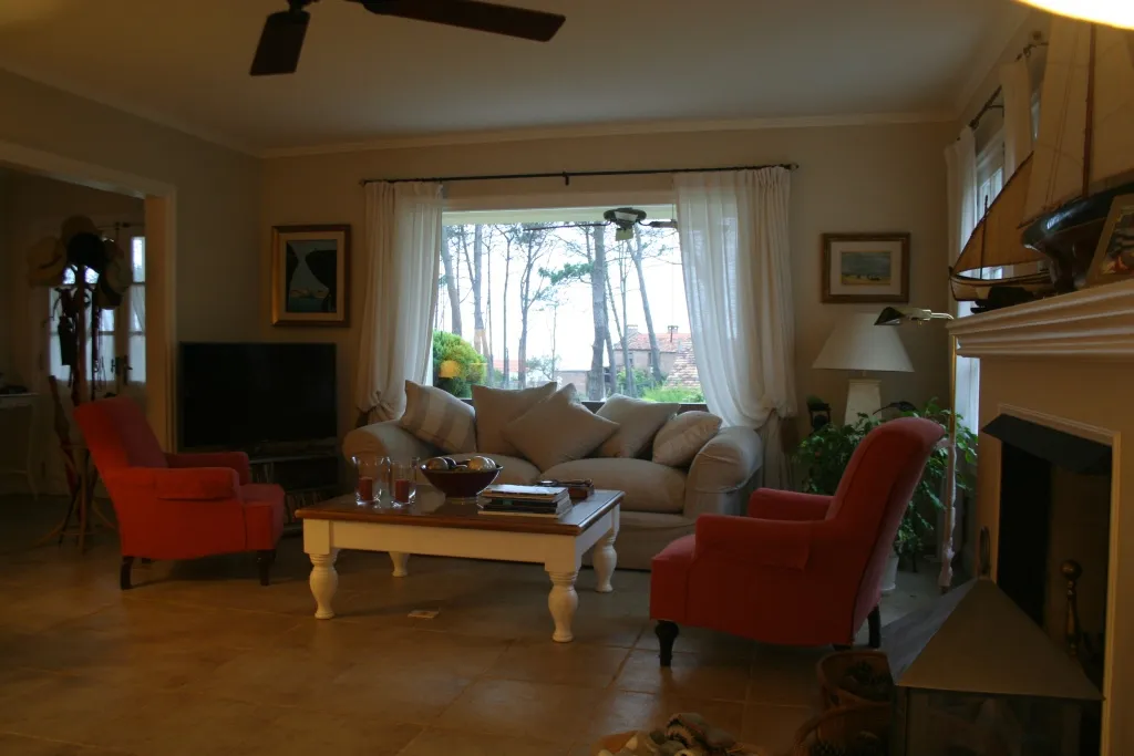 VENTA CASA 4 DORMITORIOS C/PISCINA MB UBICACION LA BARRA — foto 3