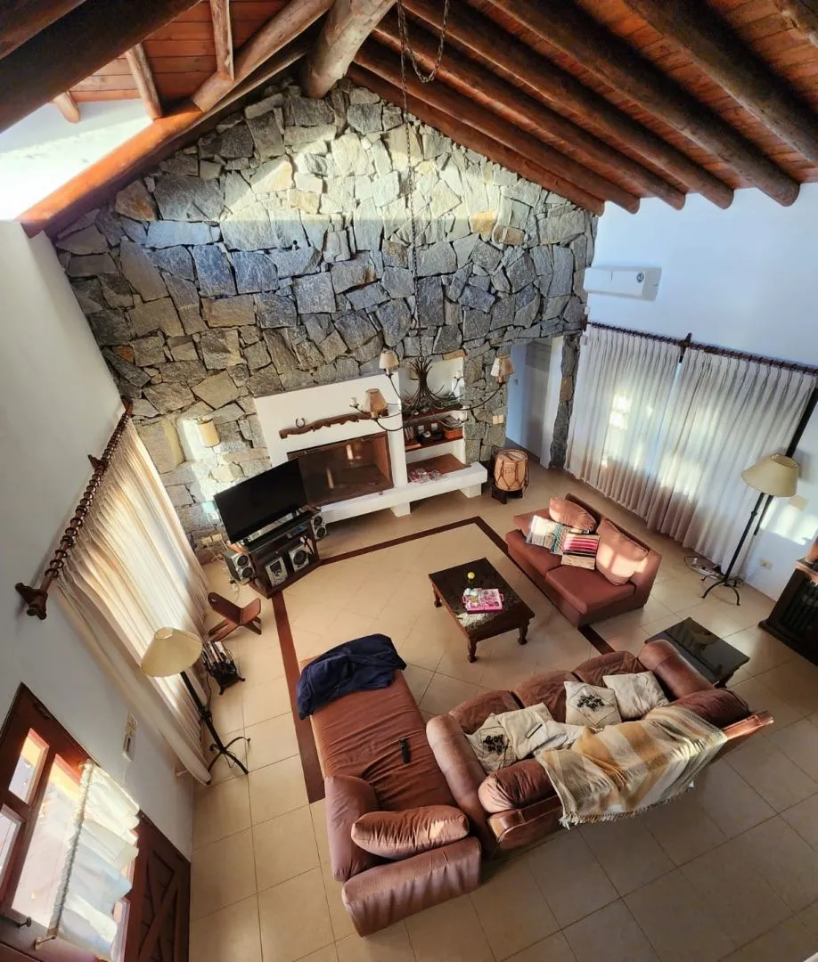VENTA CASA 4 DORMITORIOS EN B° CERRADO EL QUIJOTE LA BARRA — foto 12