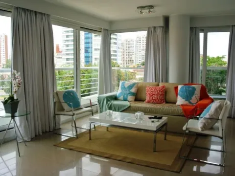Apartamento en alquiler temporada Playa Mansa