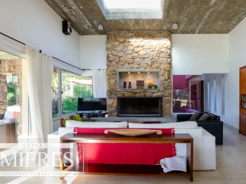 VENTA DE CASA 3 DORM EN BARRIO CERRADO EL QUIJOTE, LA BARRA — foto 3